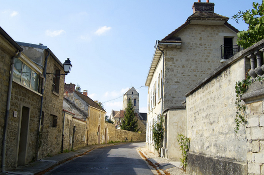 Following Vincent van Gogh in Auvers-sur-Oise