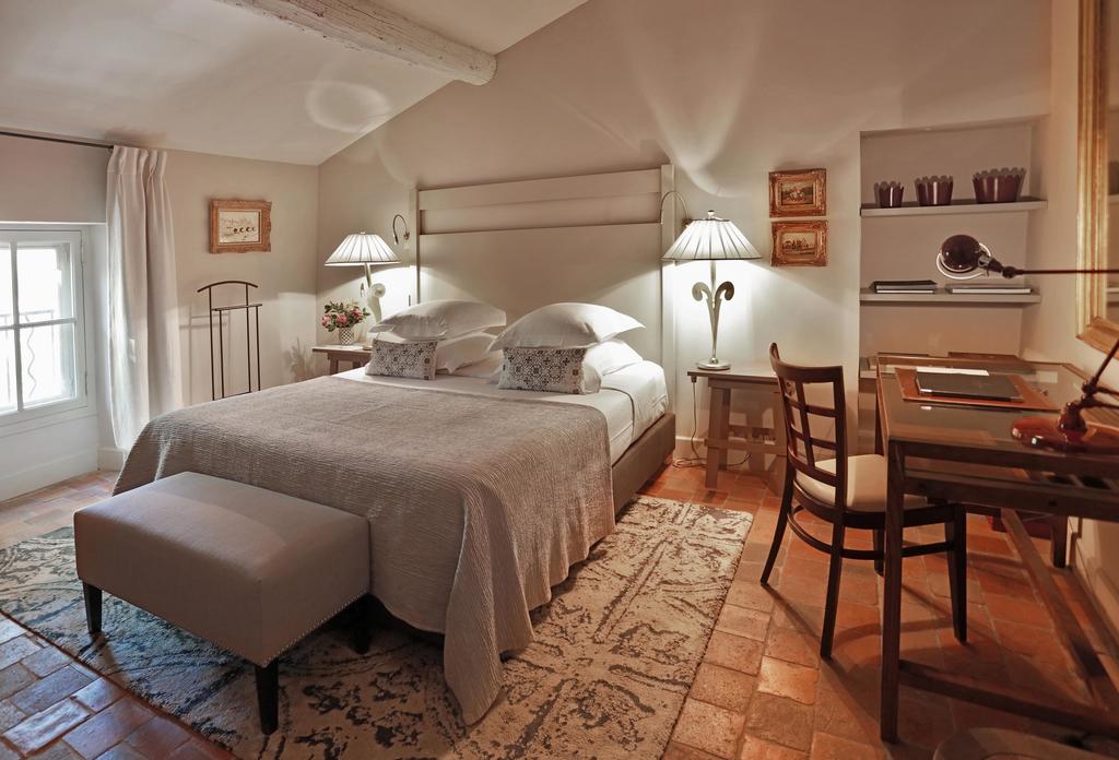 Baumaniere room