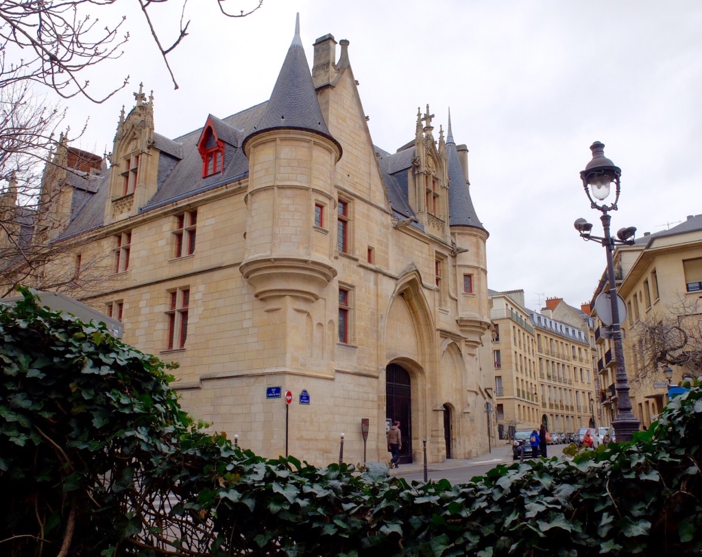 Hotel de Sens Paris 75004
