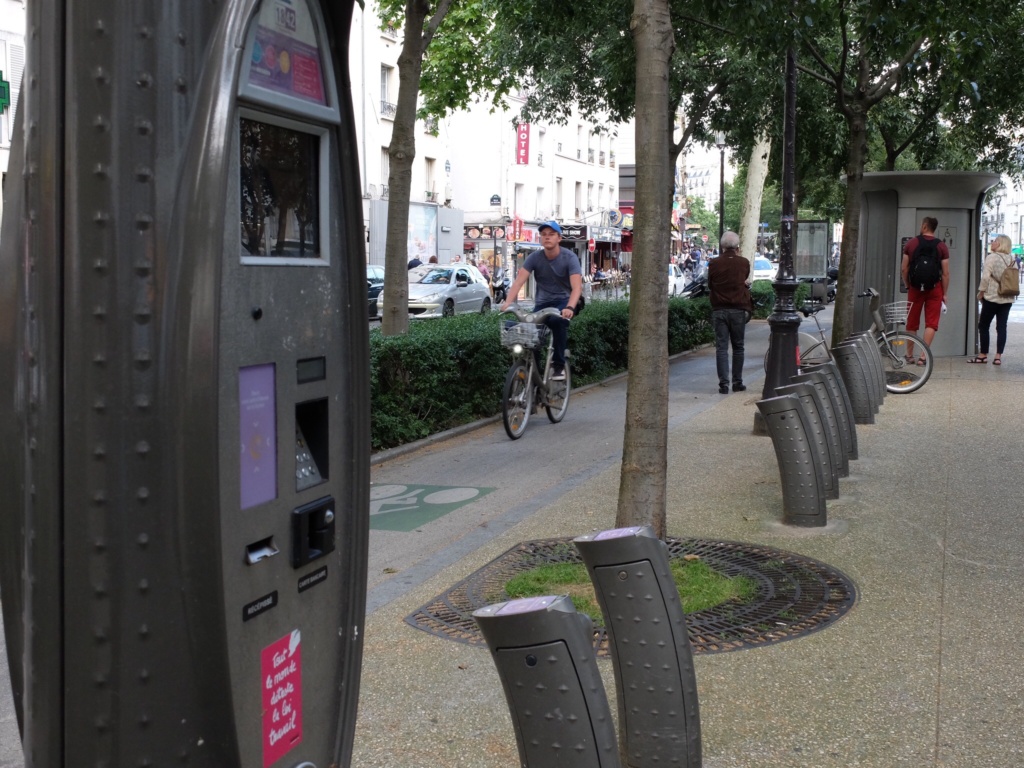 Velib Station Paris