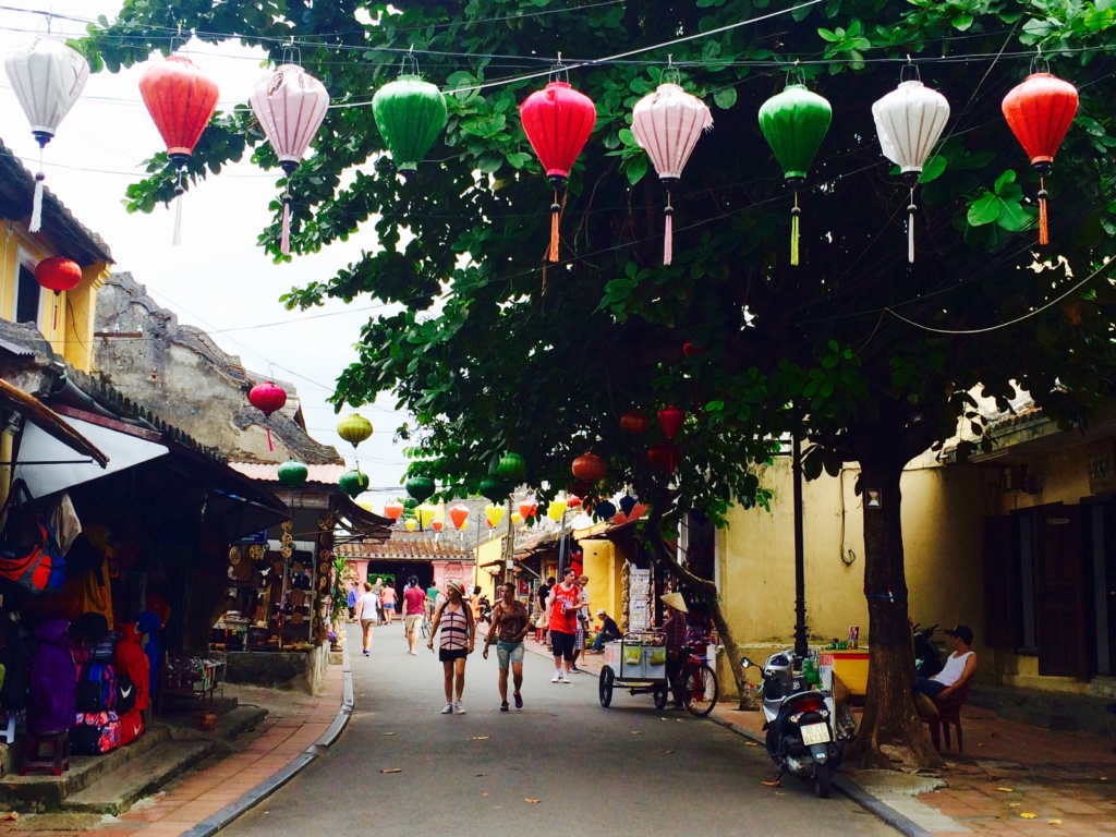 Hoi An Ancient Town street